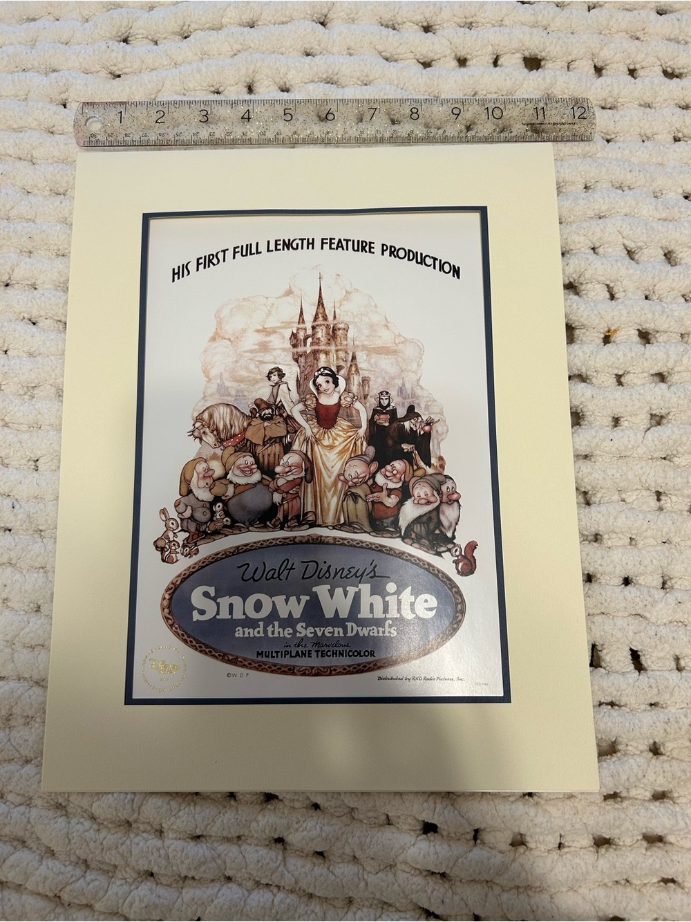 Disney Store - Snow White and the Seven Dwarfs Cream Wall Art Print